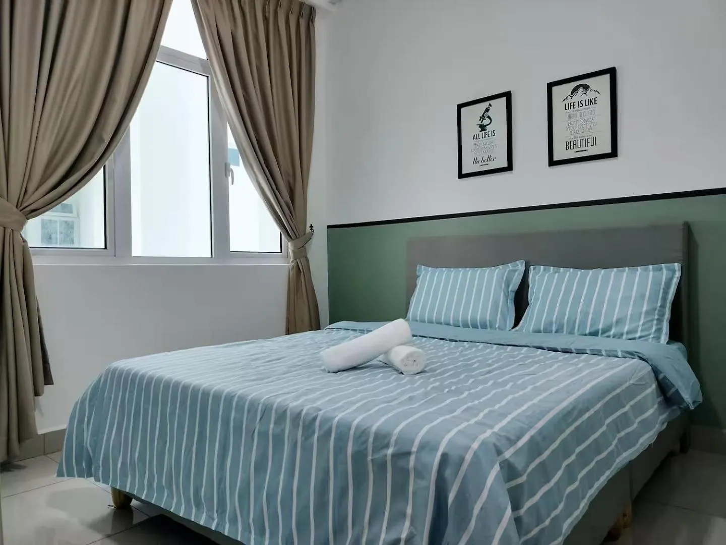Twin Galaxy Residence Johor Bahru 0*,